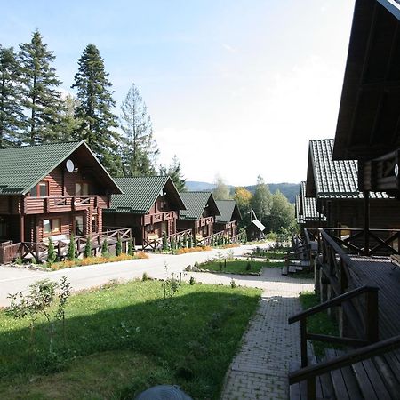 ミホヴォ Chalet Fleryアパートホテル エクステリア 写真