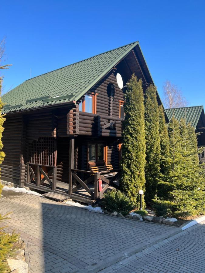 ミホヴォ Chalet Fleryアパートホテル エクステリア 写真
